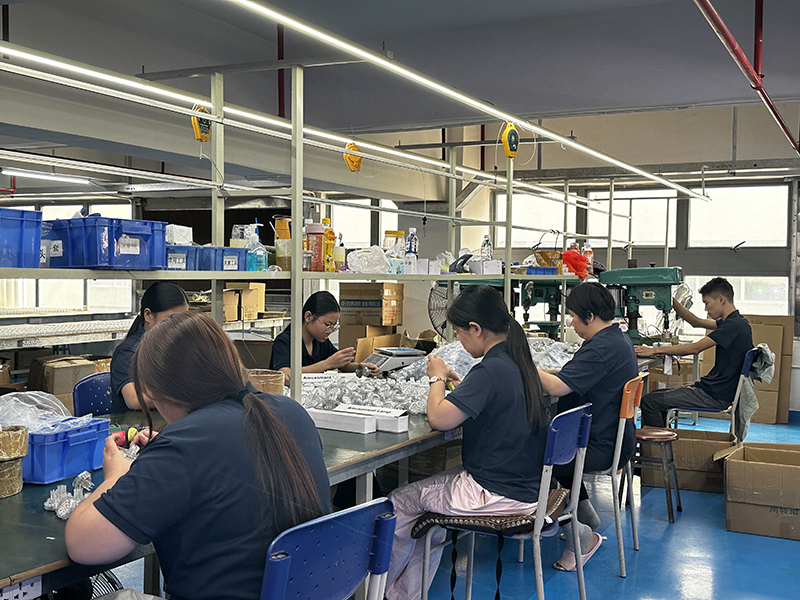 k1体育照明年底冲刺，，，，，，，，全力包管全球客户订单交付